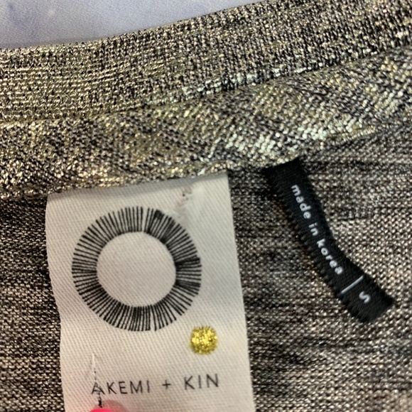 Anthropologie Akemi + Kin Festive Shine Top Tee - Picture 6 of 8